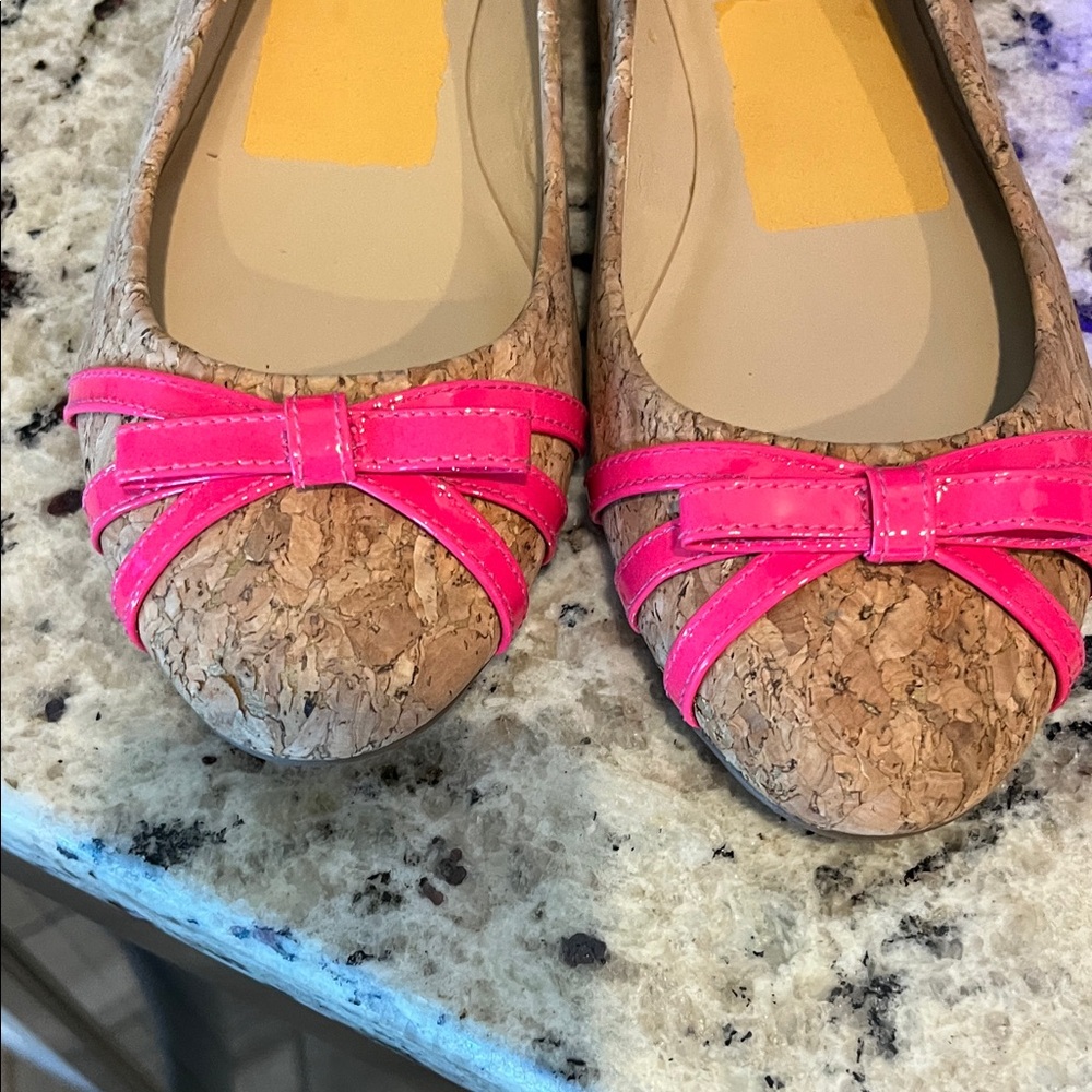 Kate Spade Cork Flats with Pink Bow - Picture 4 of 9